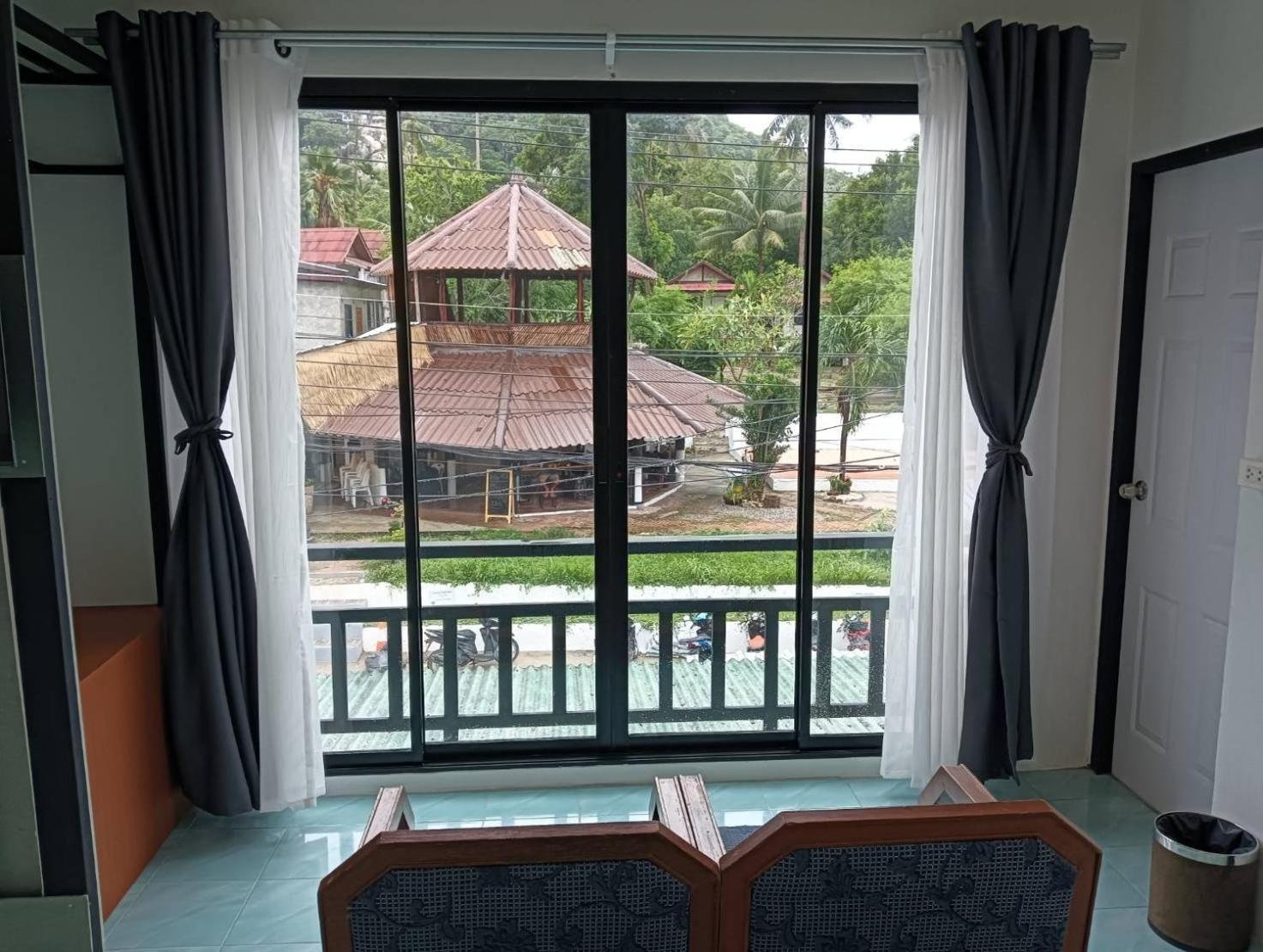 White Jail At Koh Tao Hostel Eksteriør bilde