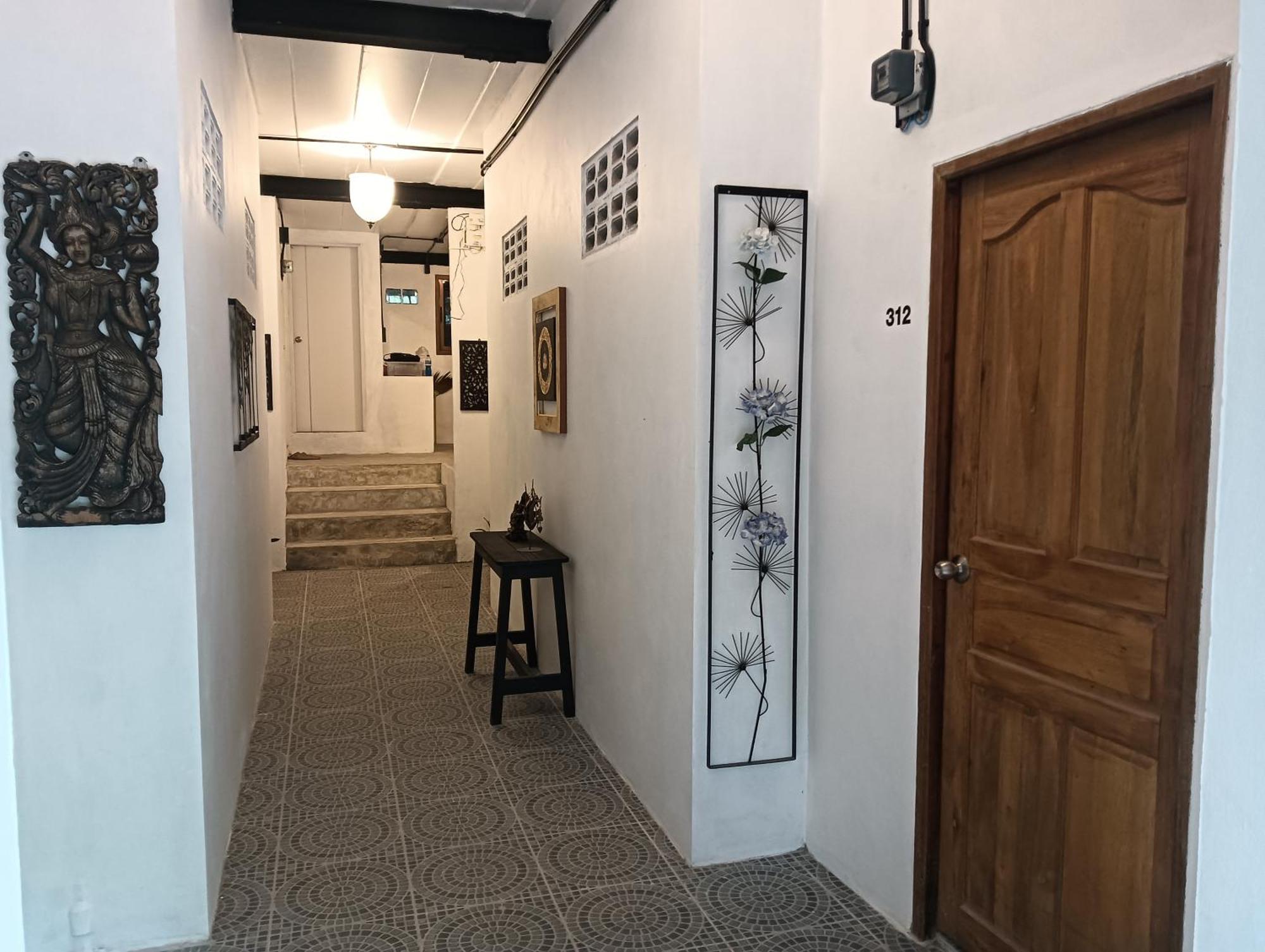 White Jail At Koh Tao Hostel Eksteriør bilde