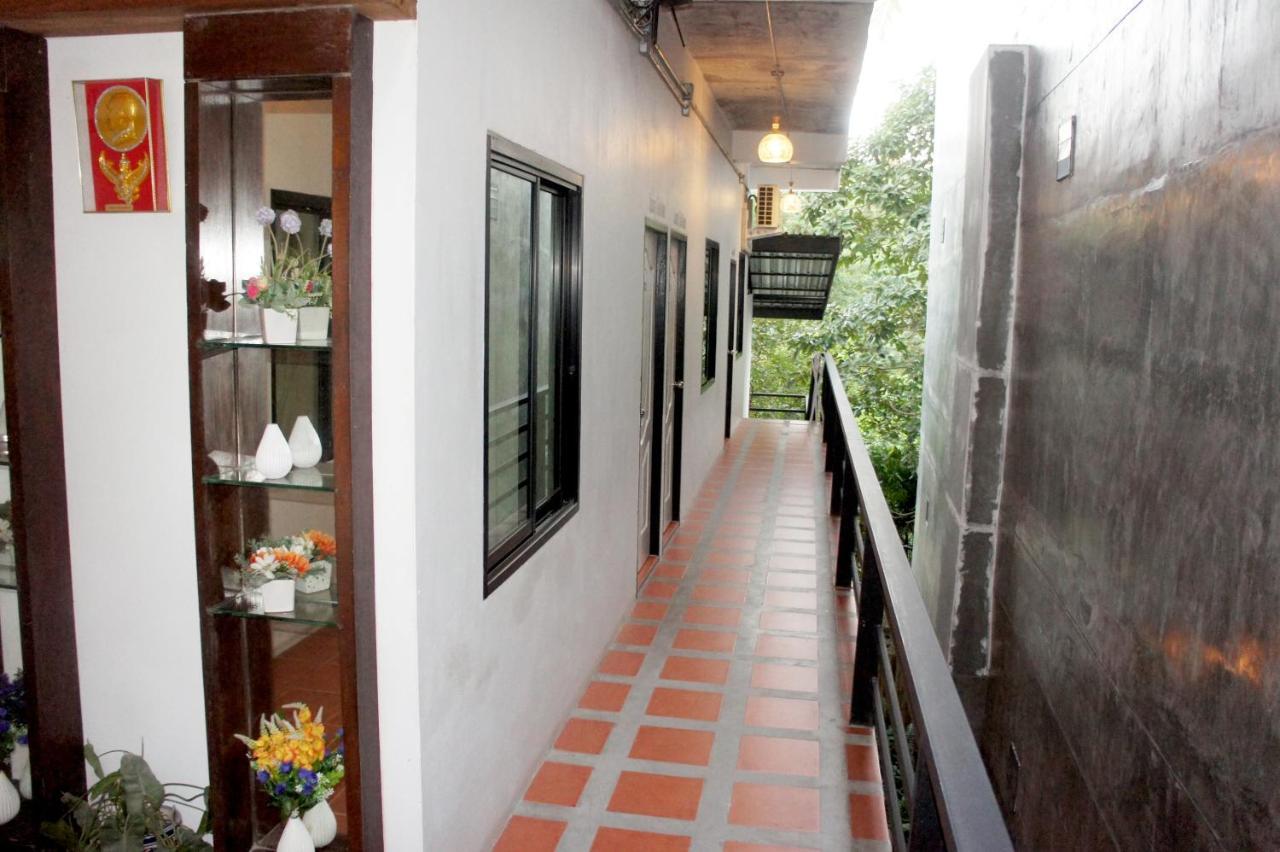 White Jail At Koh Tao Hostel Eksteriør bilde